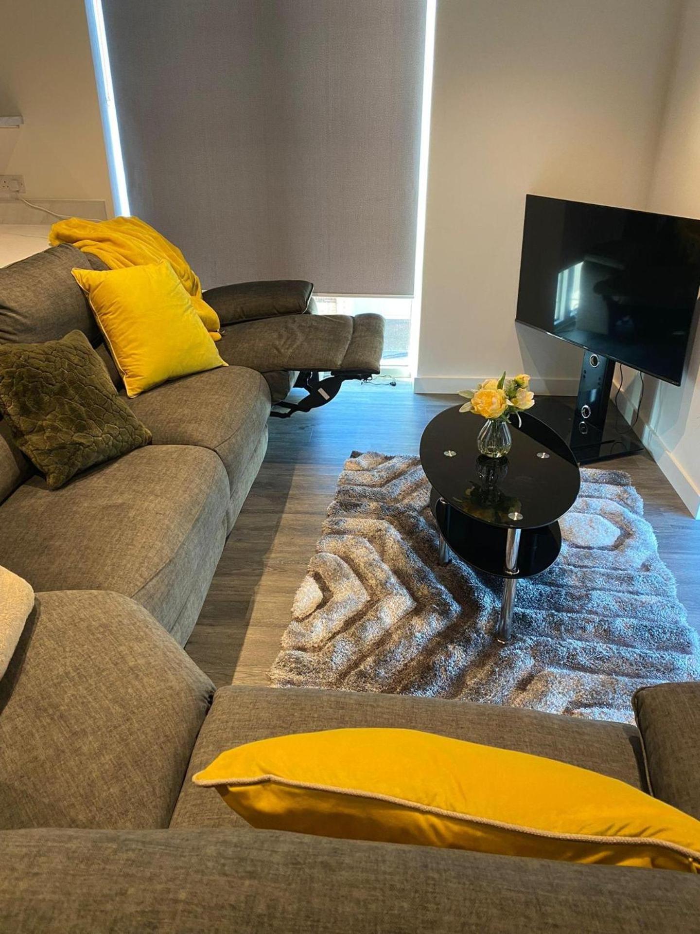 Apartment 4 Guests - Petok - Parking - 35min