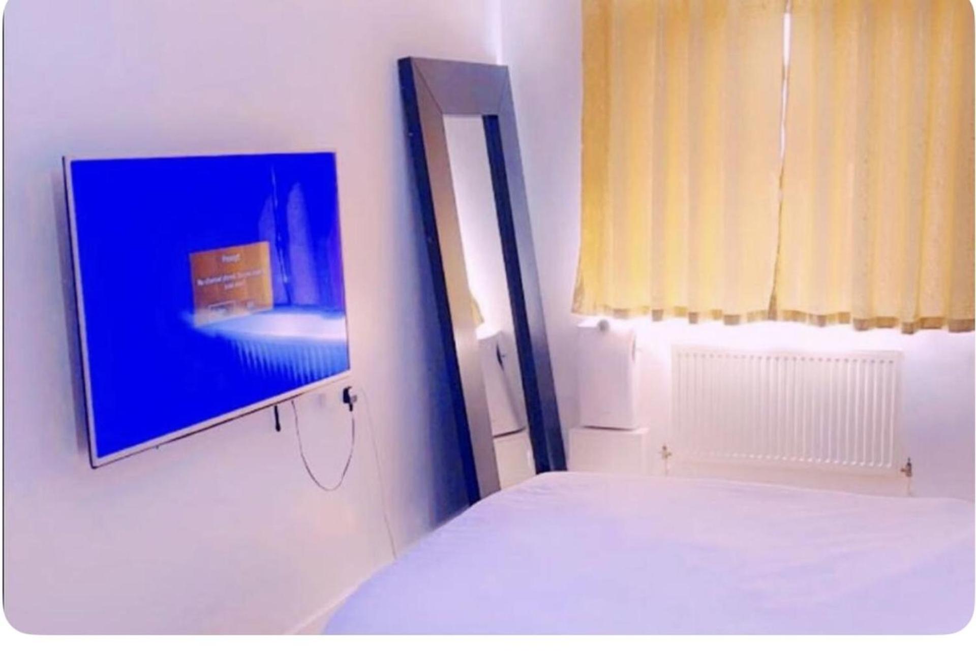4 Guests - Petok - Parking - 35min London