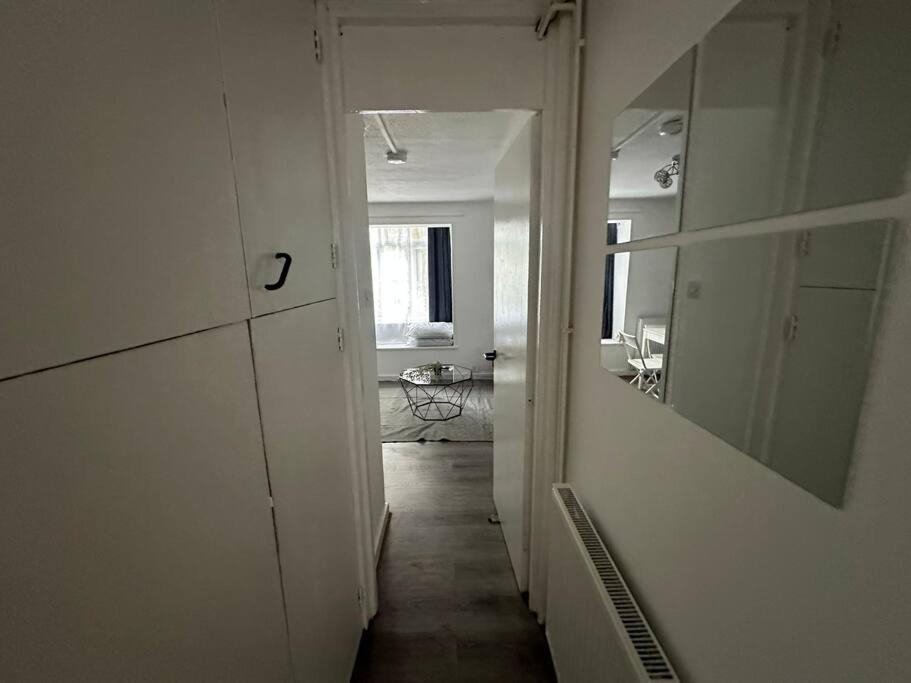 Cozy 1-bed Flat In Brixton London