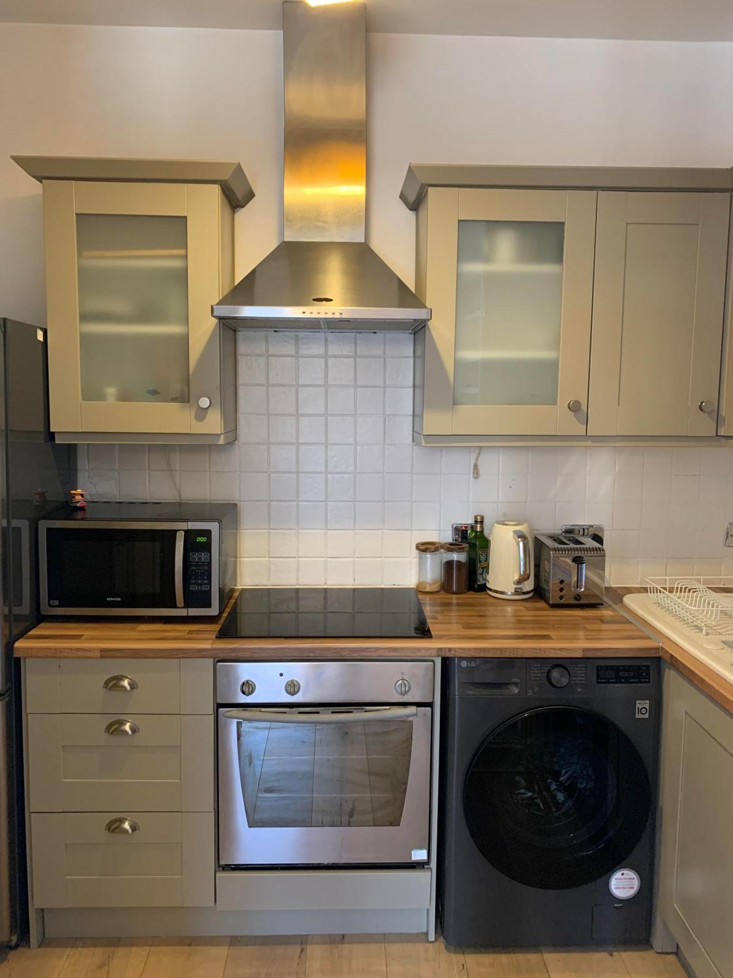 Spacious 1 Bedroom Flat In Fulham Apartment London