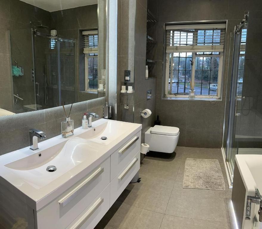 Spacious Guest House, Wandsworth, Balham Gjestgiverier London