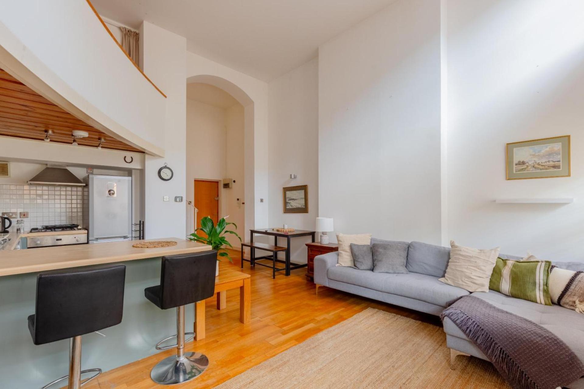 Apartment 1bd Flat With Gym In Victorian Conversion Brixton