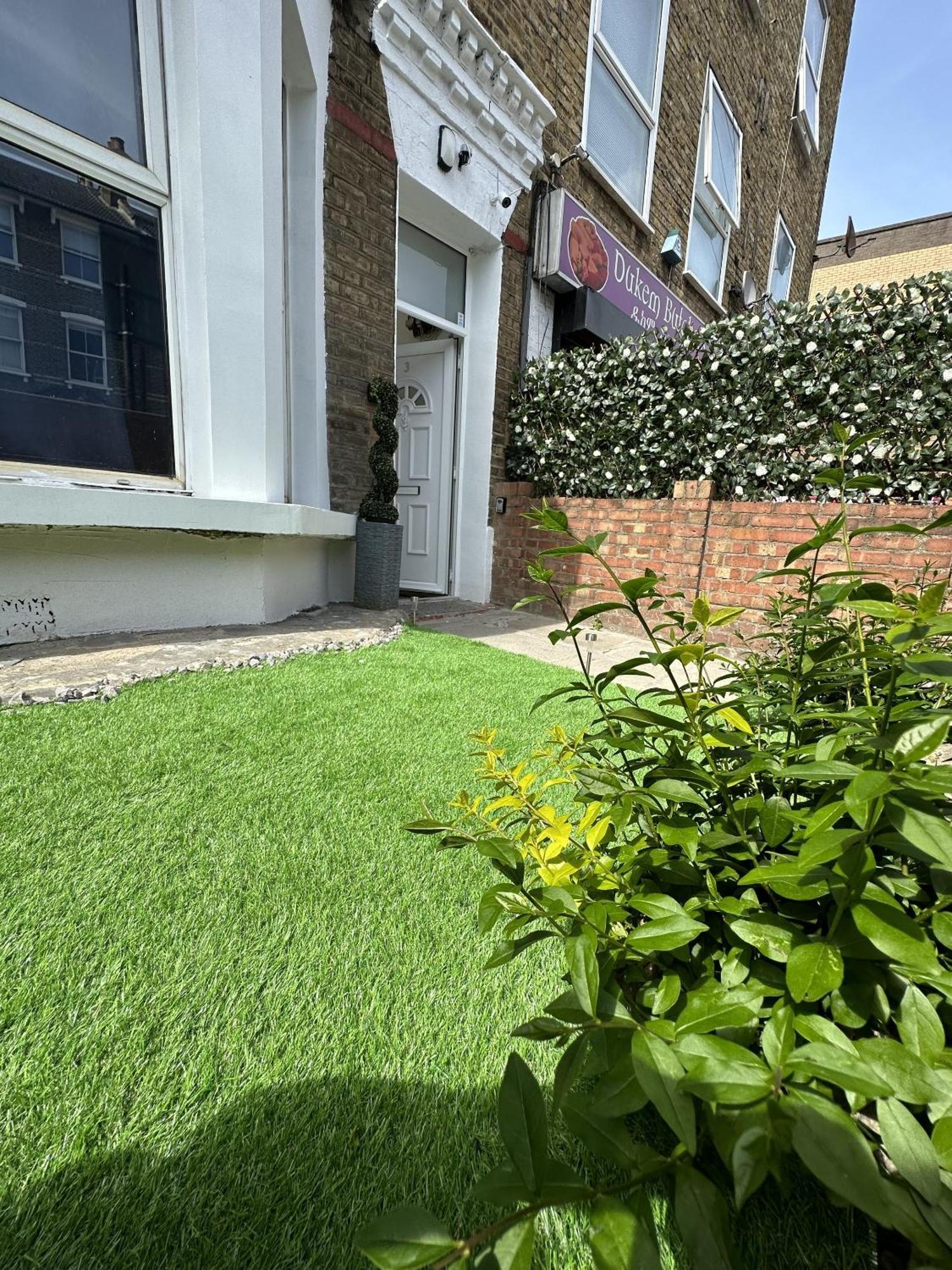 The Finsbury Deluxe Apartment London