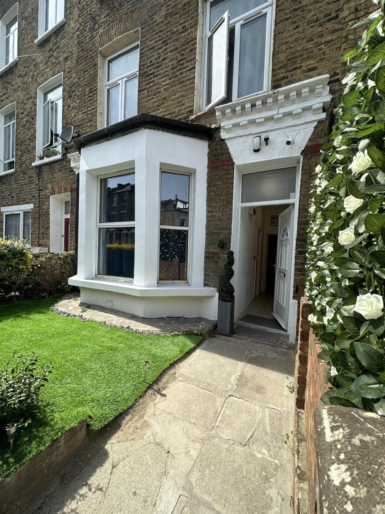 The Finsbury Deluxe Apartment London