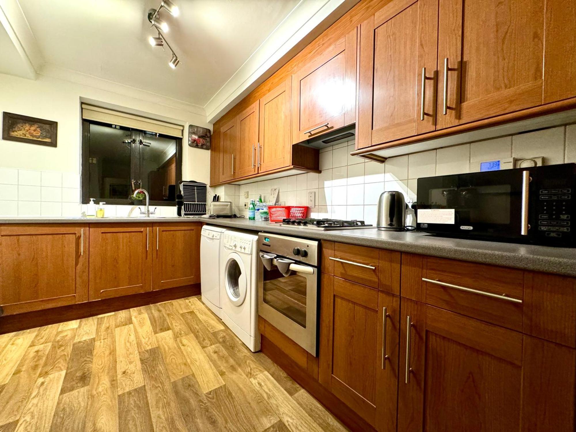 Lovely 2 Bedroom By Wild London