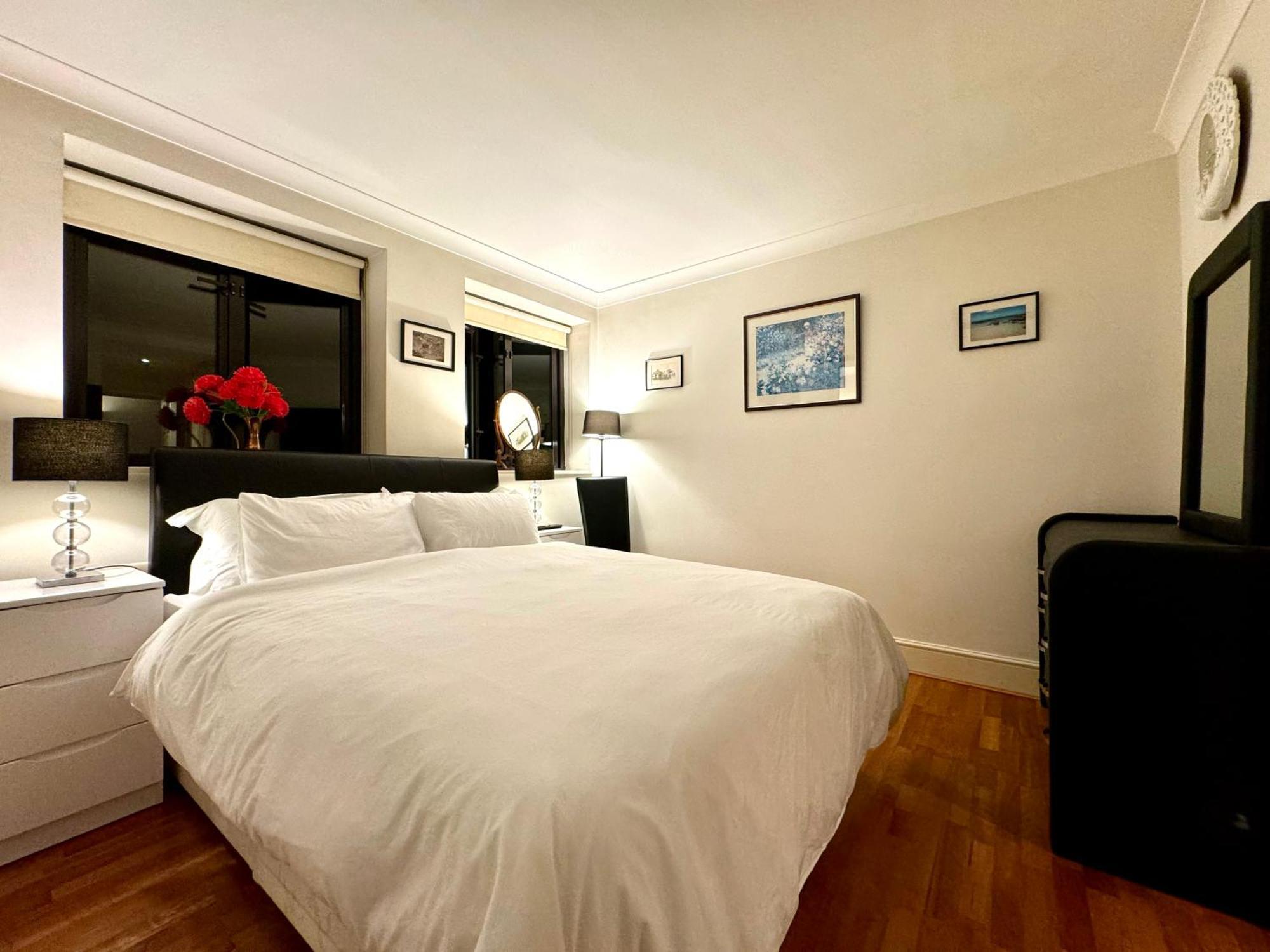 Apartment Lovely 2 Bedroom By Wild