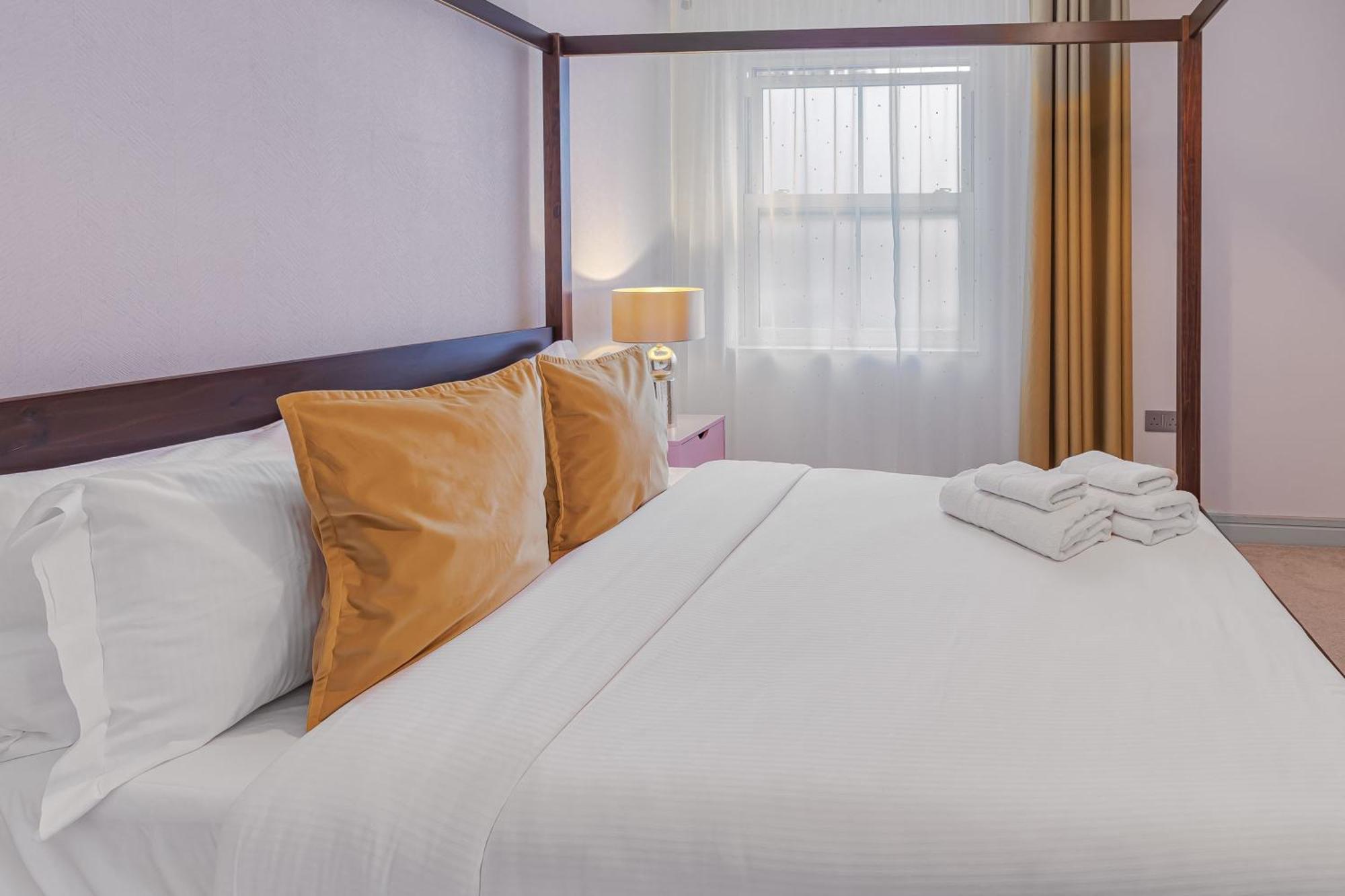 Stylish Modern By Livestay Short Lets & Serviced Nw6 Apartment *