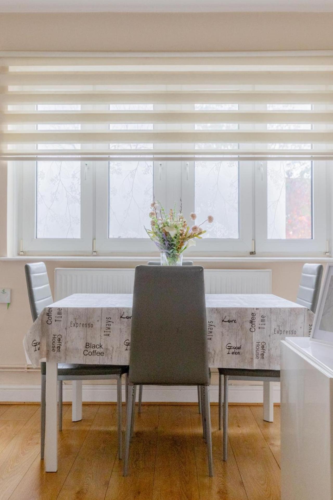 Apartment Homely 2bd Flat In The Heart Of Bermondsey *