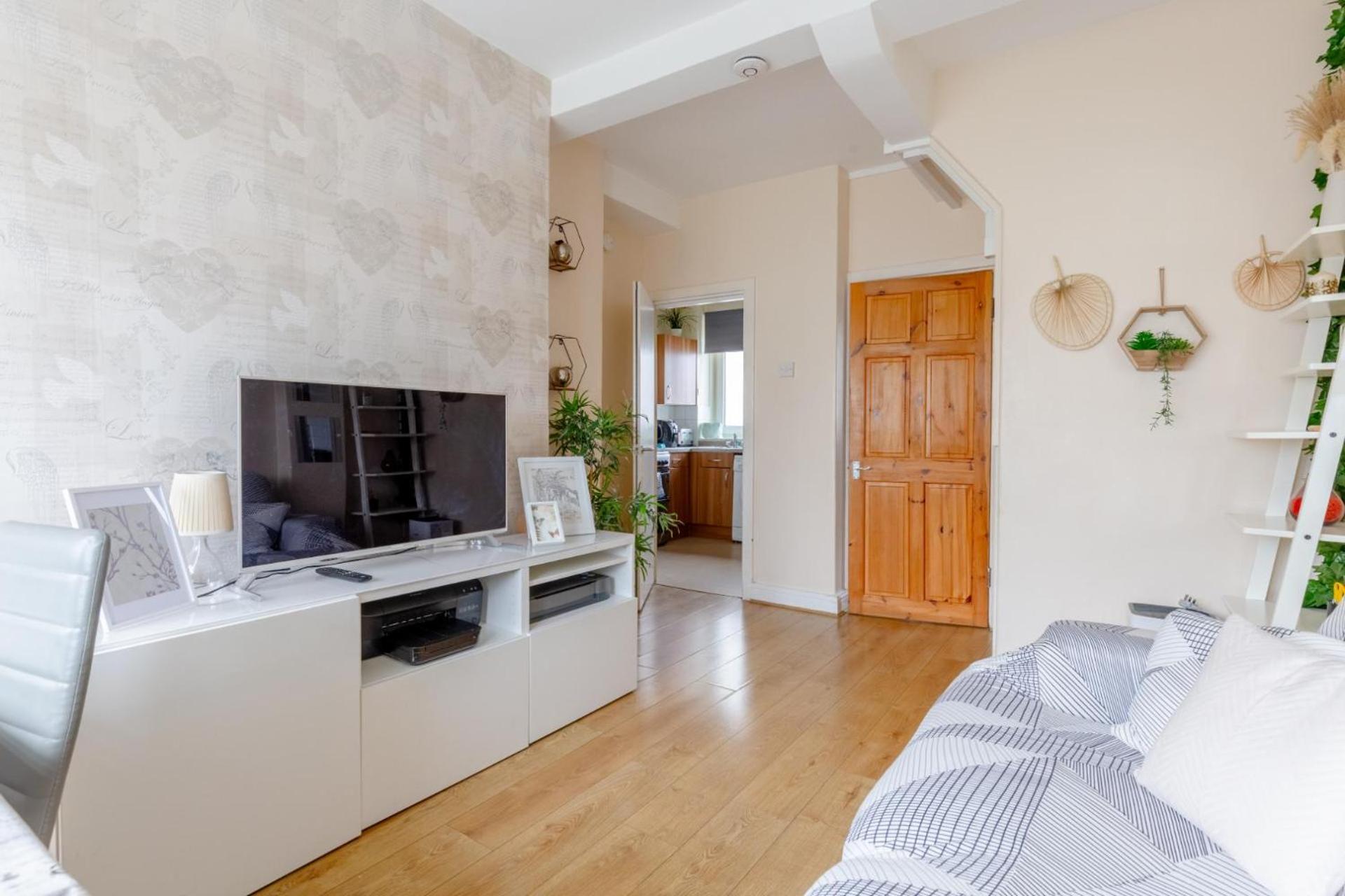 Homely 2bd Flat In The Heart Of Bermondsey *
