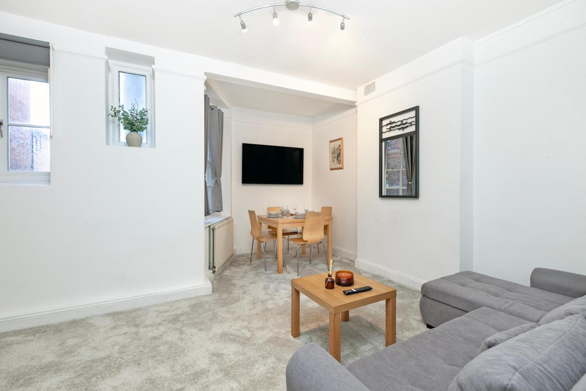 Beautiful 3 Bedroom Flat In Scott Ellis Gardens Apartamento