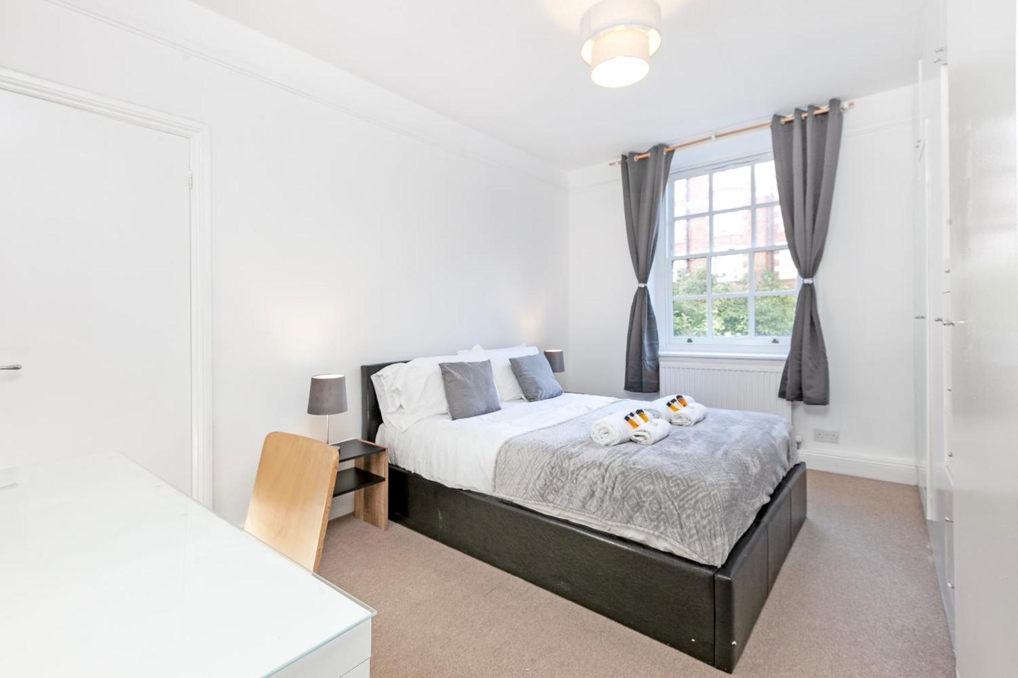 Apartamento Beautiful 3 Bedroom Flat In Scott Ellis Gardens