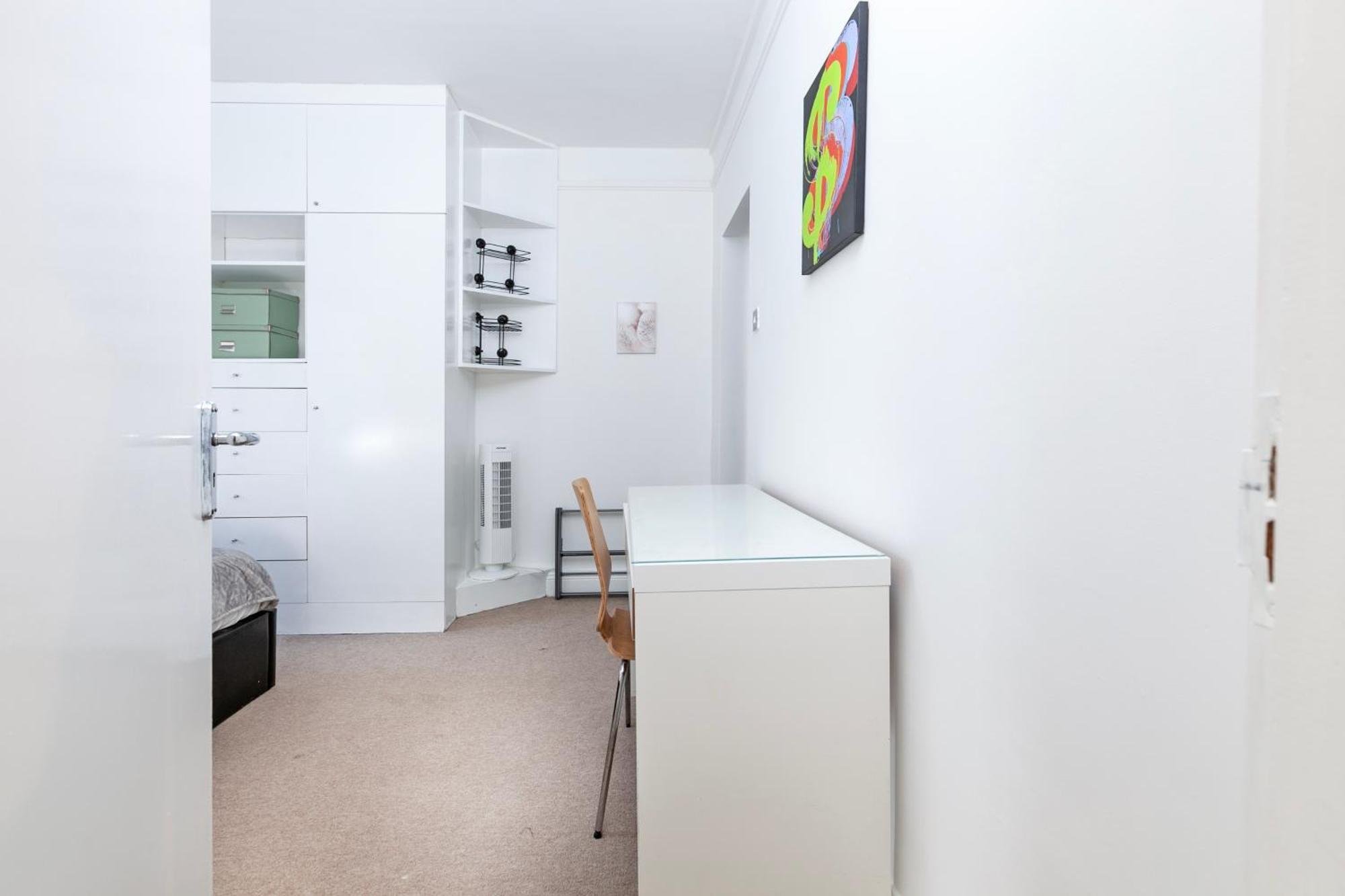 Beautiful 3 Bedroom Flat In Scott Ellis Gardens Apartamento *