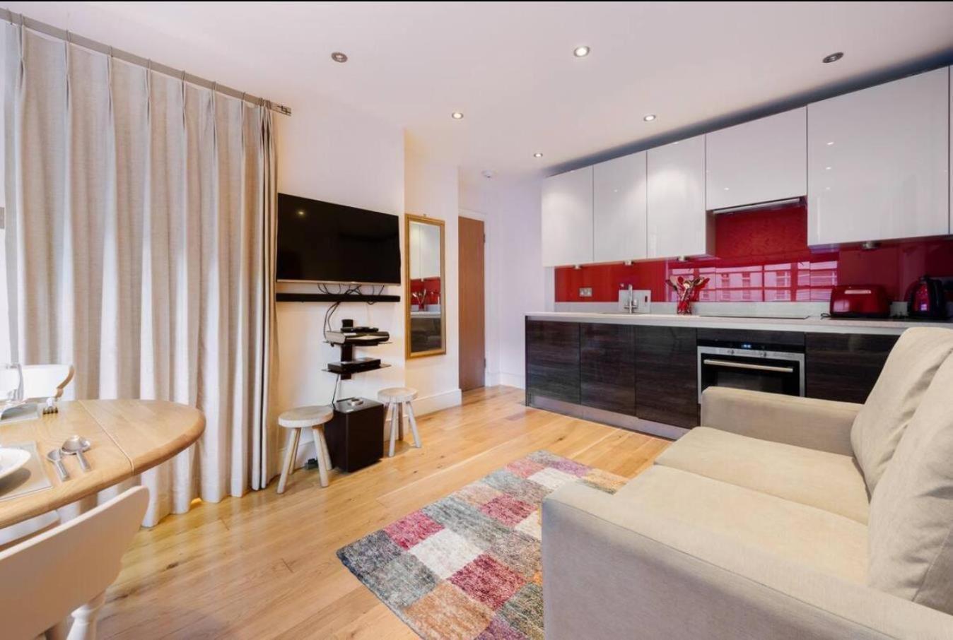 Stylish Flat In Nell Gwynn House, Close To Harrods, Sw3 Apartment London