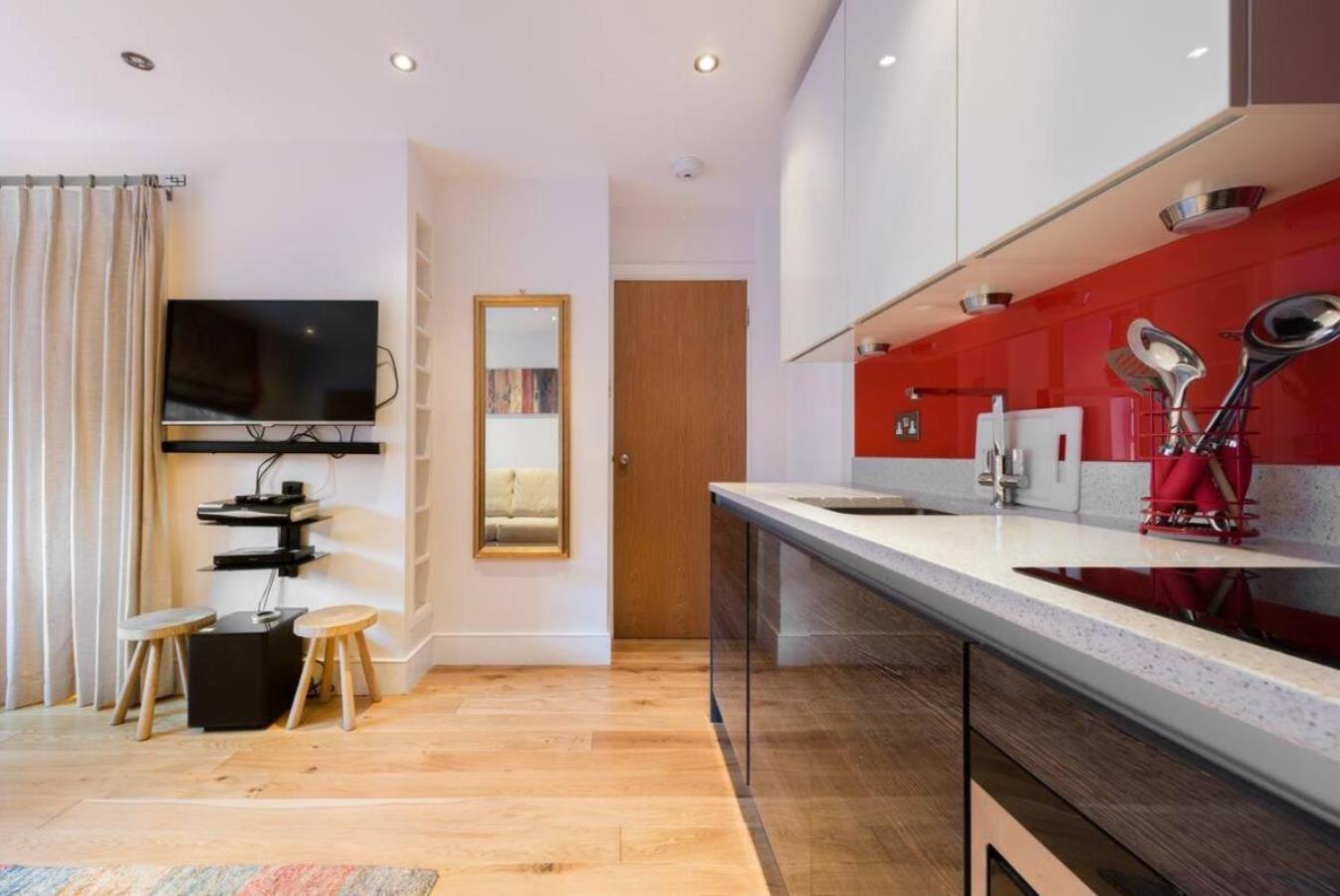 Stylish Flat In Nell Gwynn House, Close To Harrods, Sw3 * London