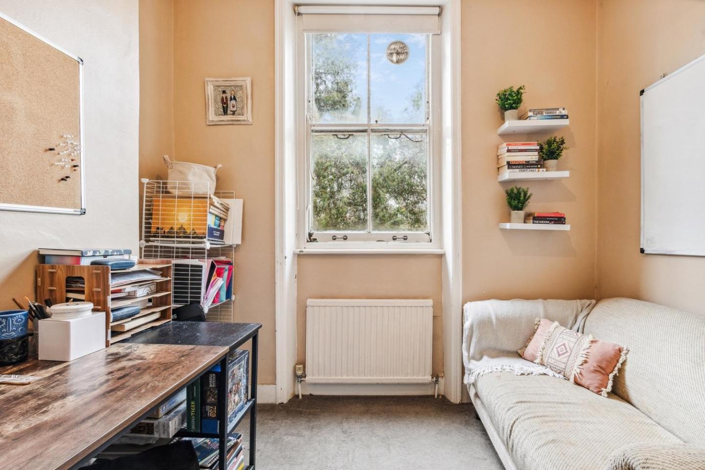 2 Beds Flat, Maida Vale Appartement Londen