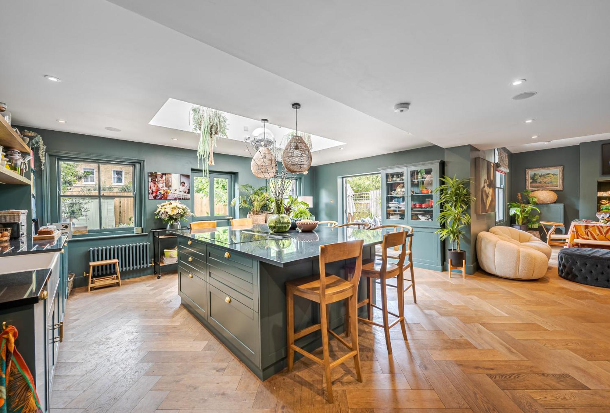 Heaver House - Stunning, Large, 5br House Nr Tube And Tooting Common Villa London