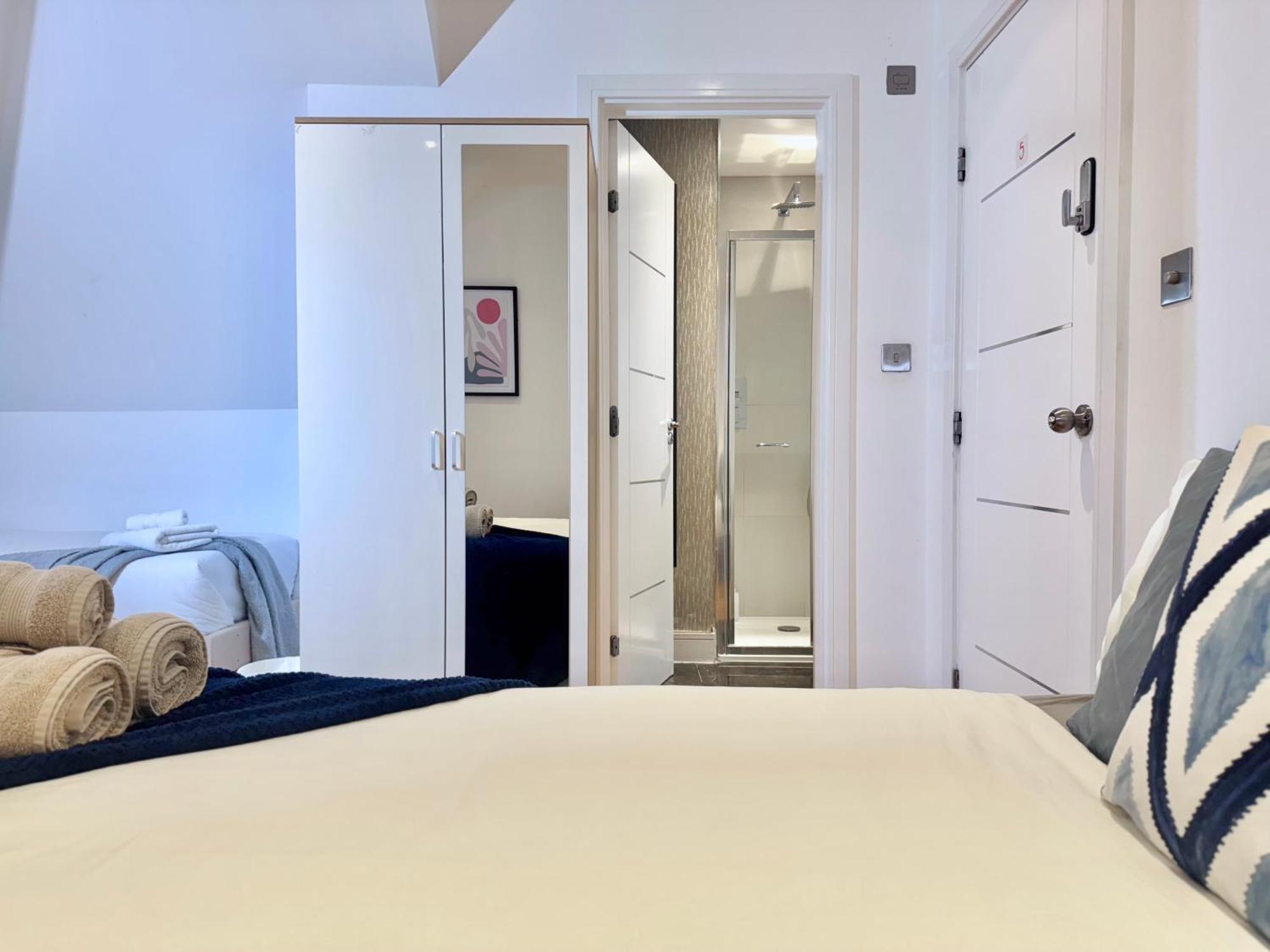 Gasthuis En-suites With Free Parking 30min To *