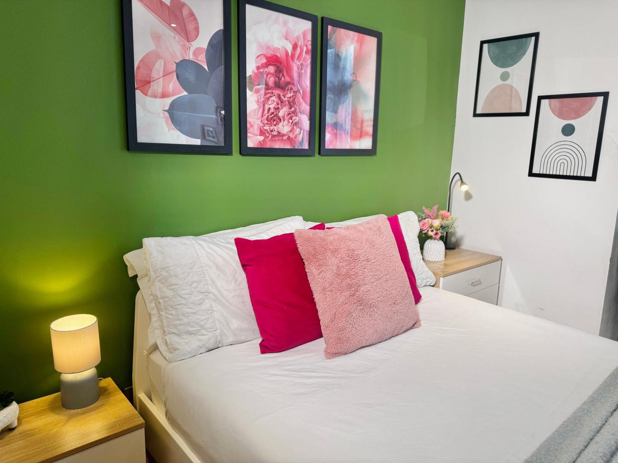 En-suites With Free Parking 30min To Gasthuis Londen