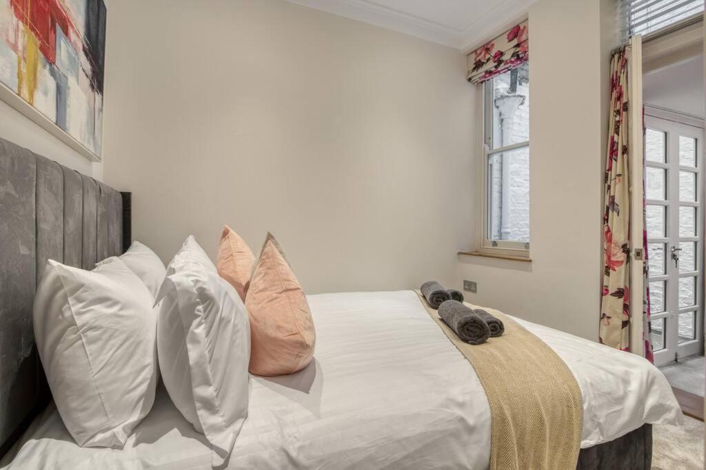 3bed 3bath Kensington Palace London