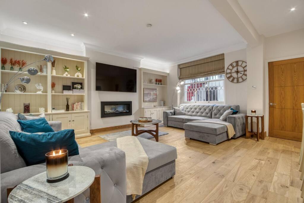 Apartment 3bed 3bath Kensington Palace *