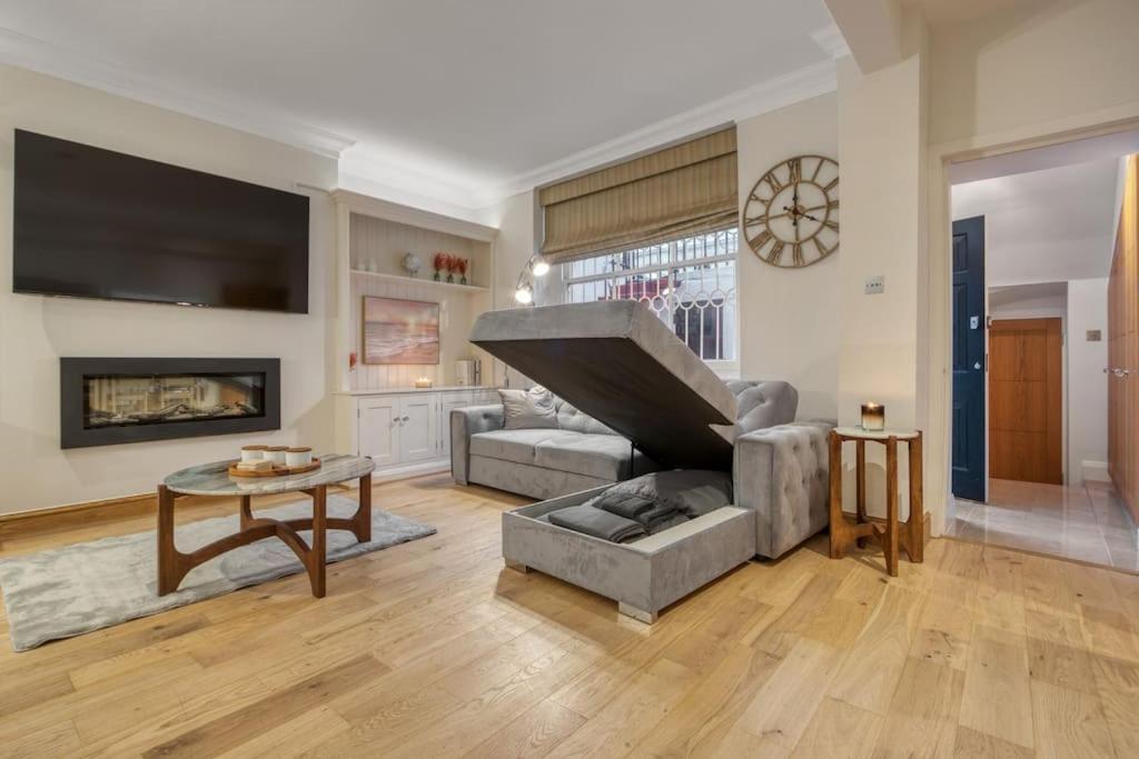 3bed 3bath Kensington Palace London