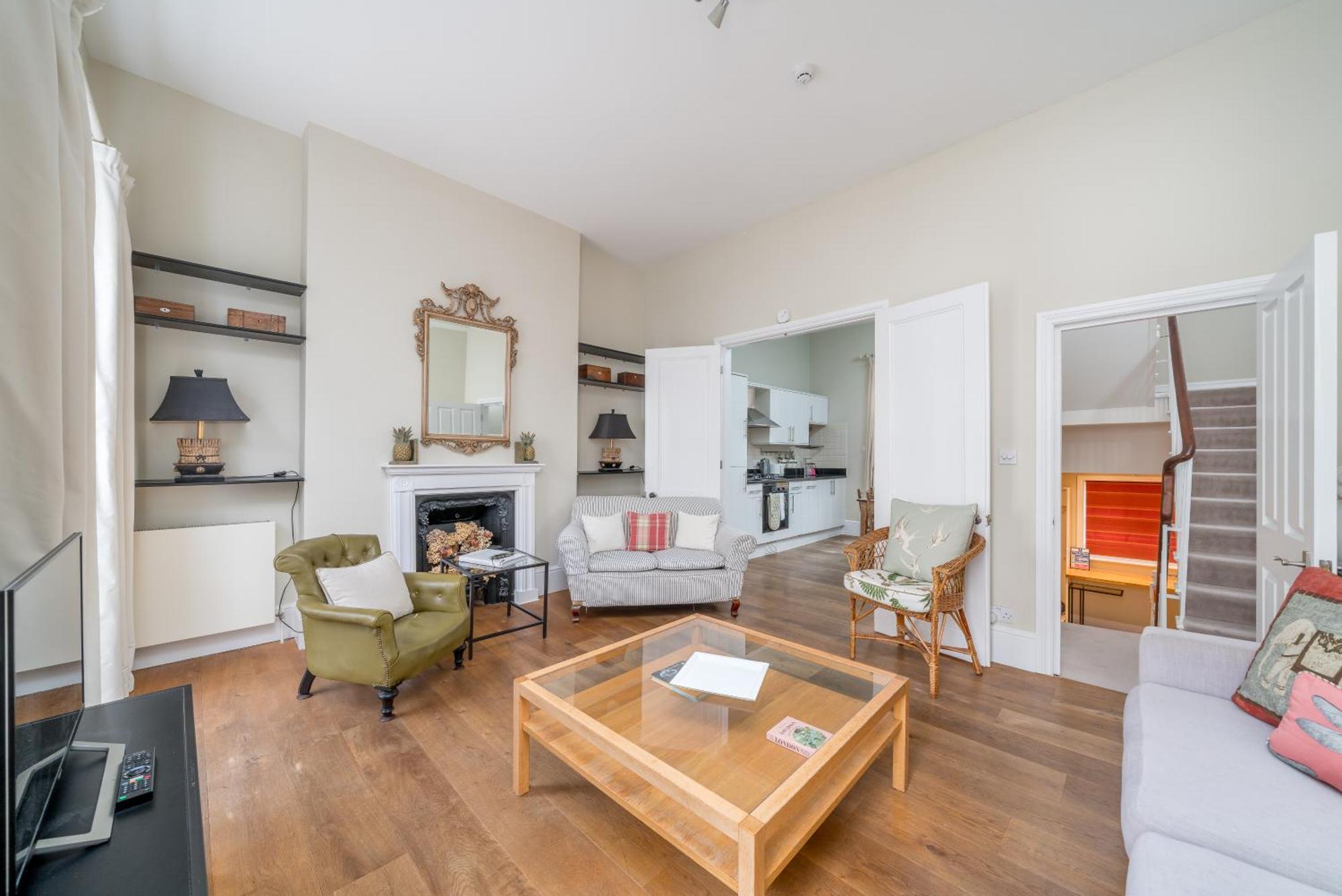 Leilighet Spacious Flat Near Victoria And Warwick Square London