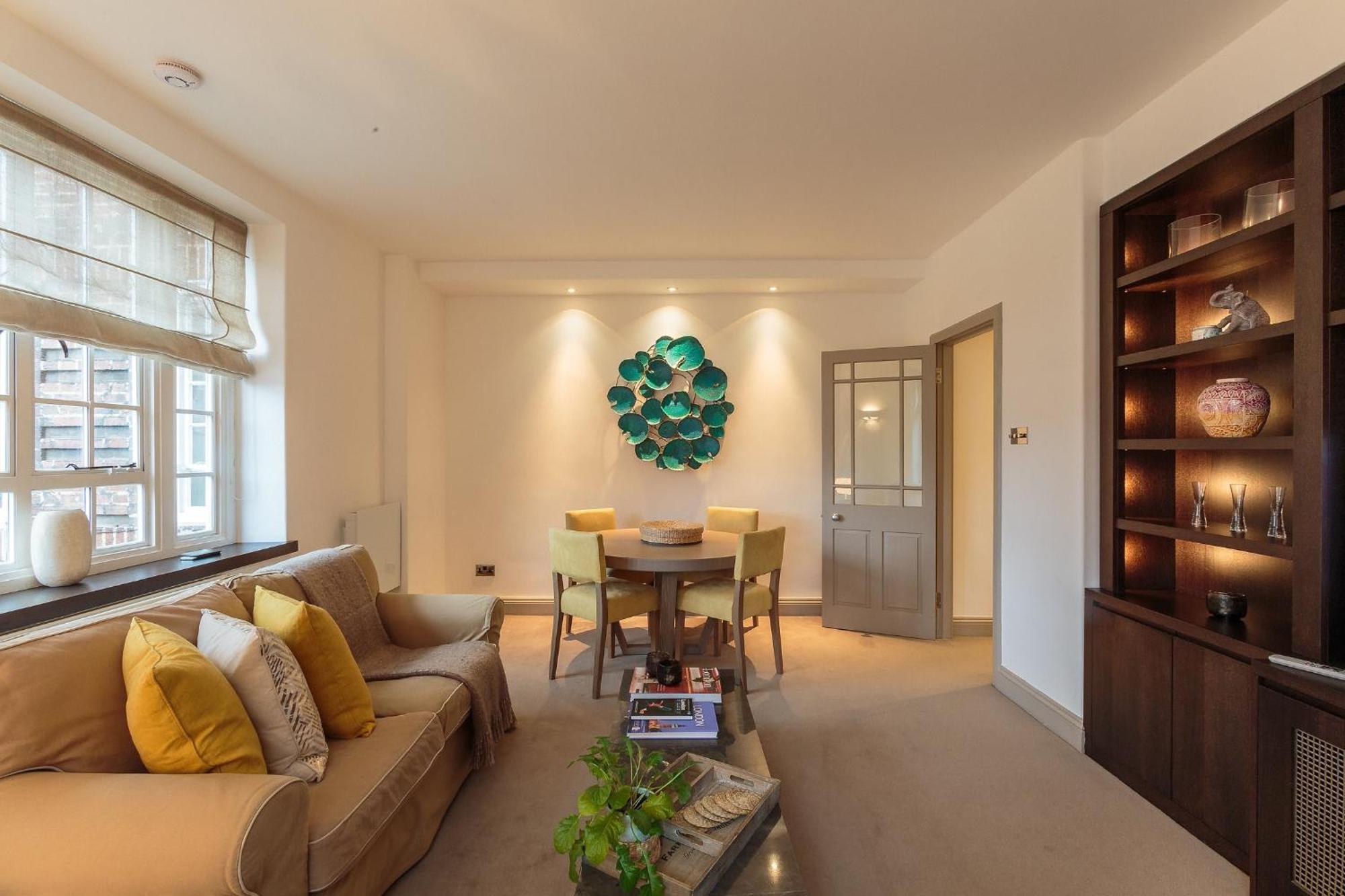 Knightsbridge & Chelsea Lux