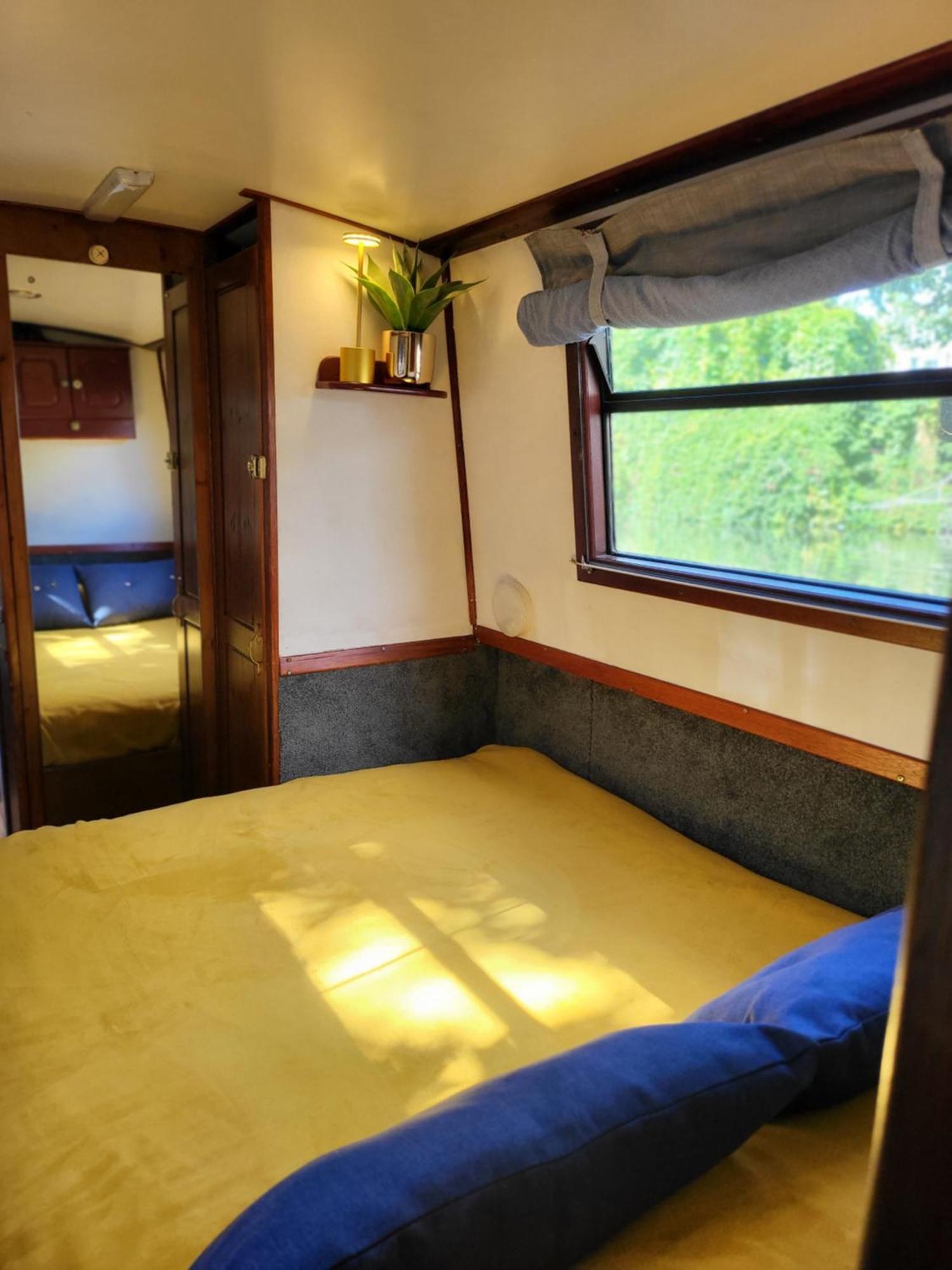 Comfy Canal Boat In Little Venice For Family & Friends * London
