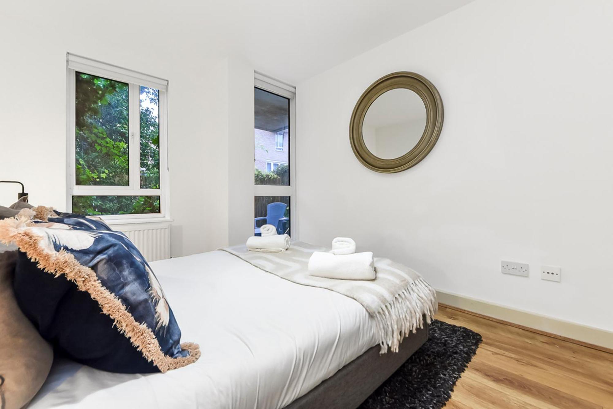 1 Bed Garden Flat- Belsize Park Apartment London