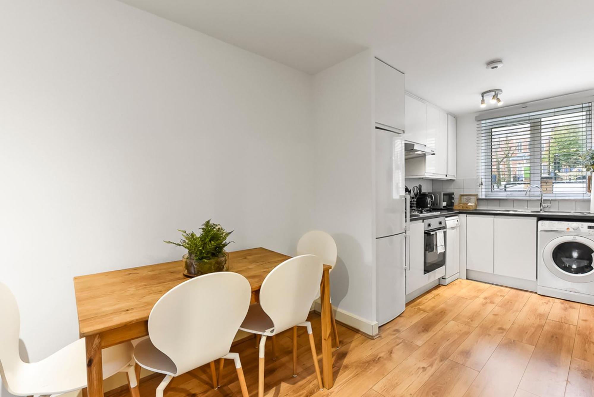1 Bed Garden Flat- Belsize Park Apartment