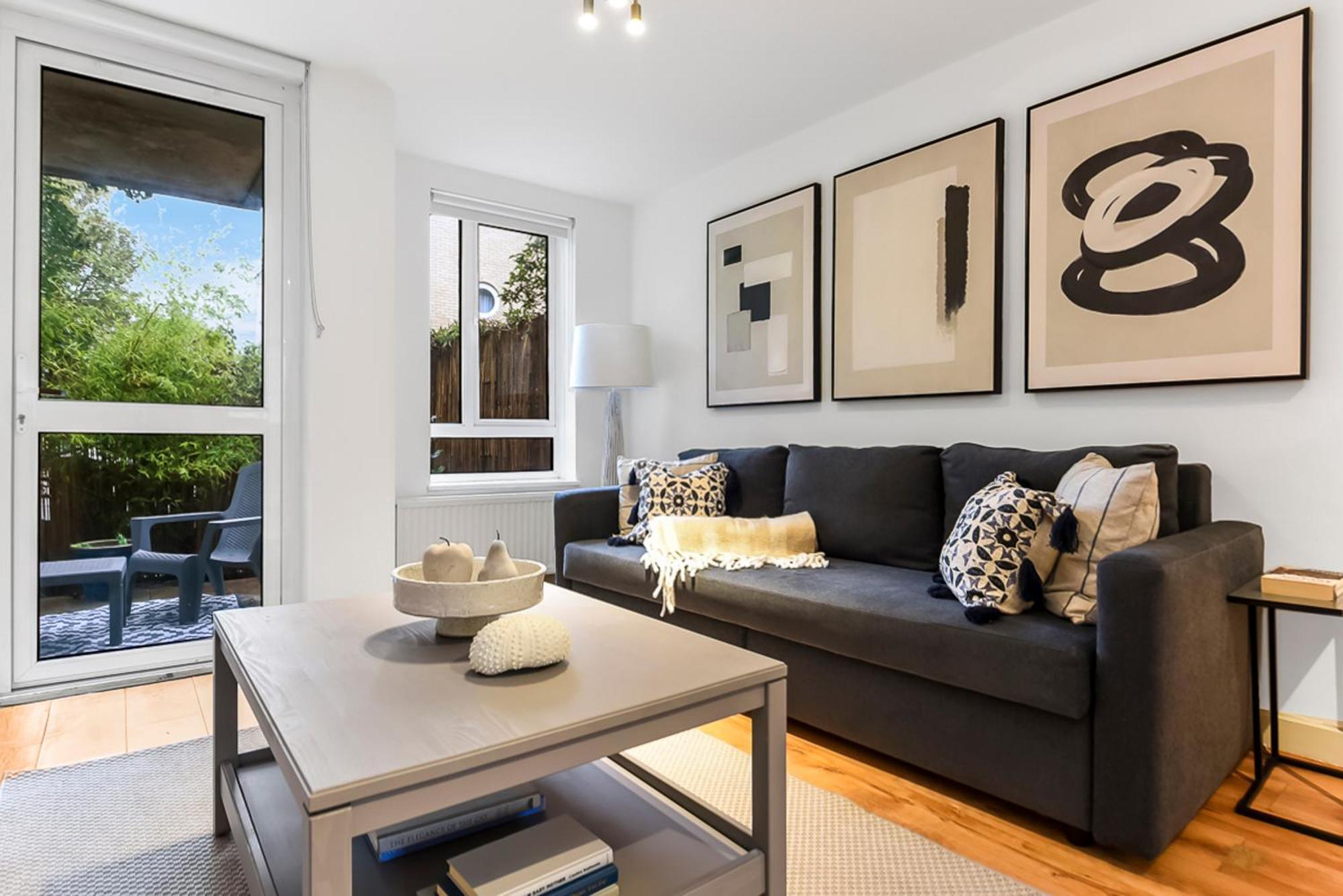 1 Bed Garden Flat- Belsize Park Apartment *