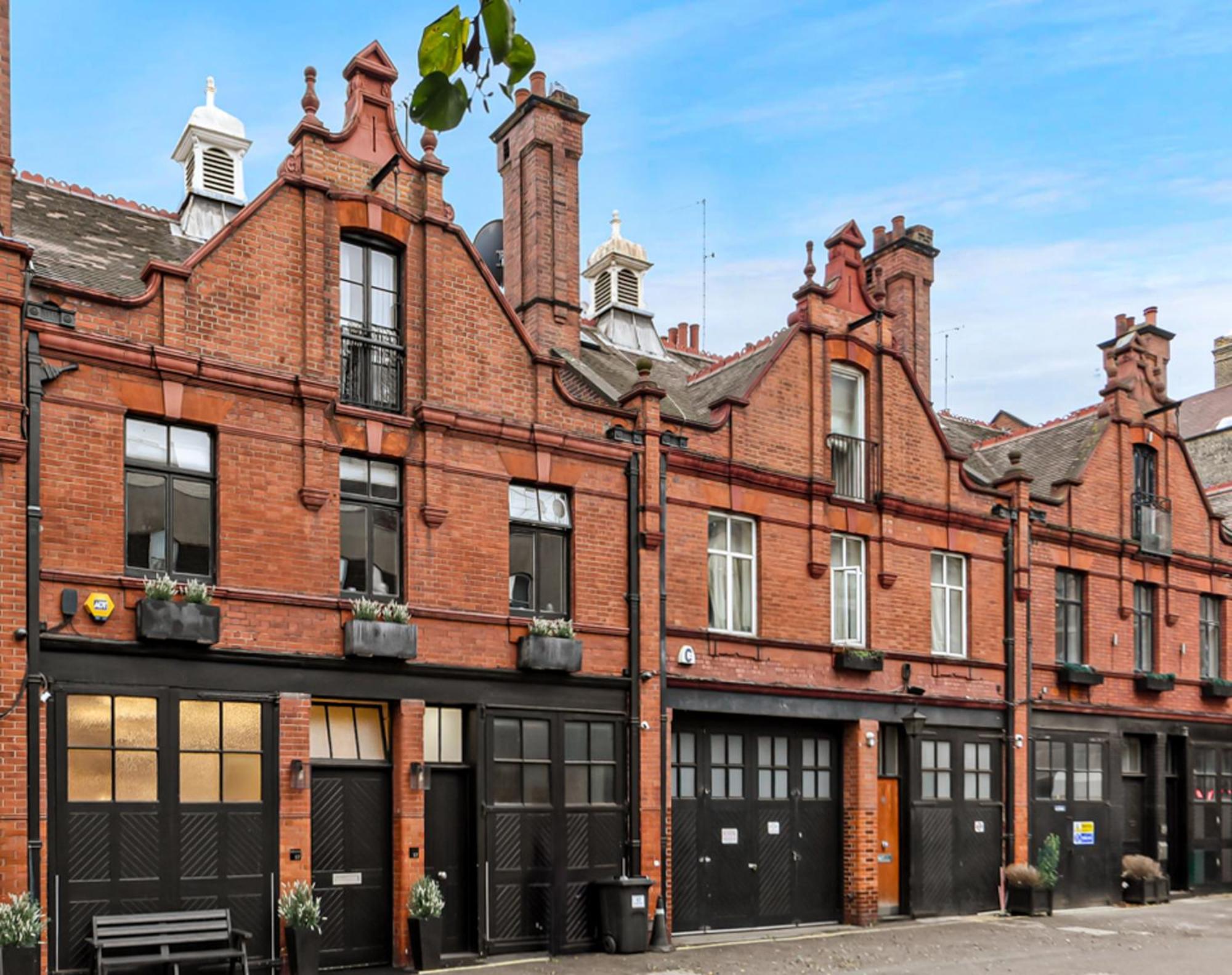Mayfair With Private Terrace- 2 Bed * Londen