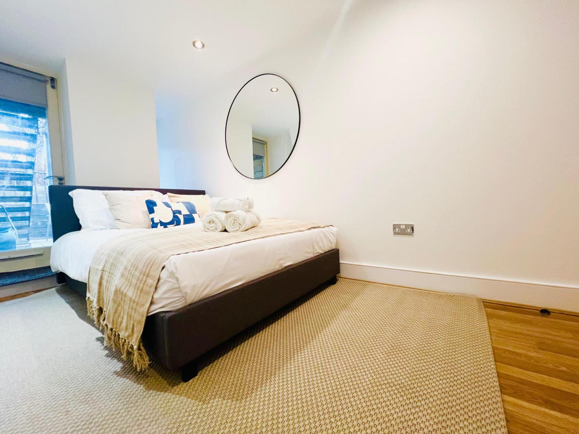 2 Bed Garden Flat- Highgate *