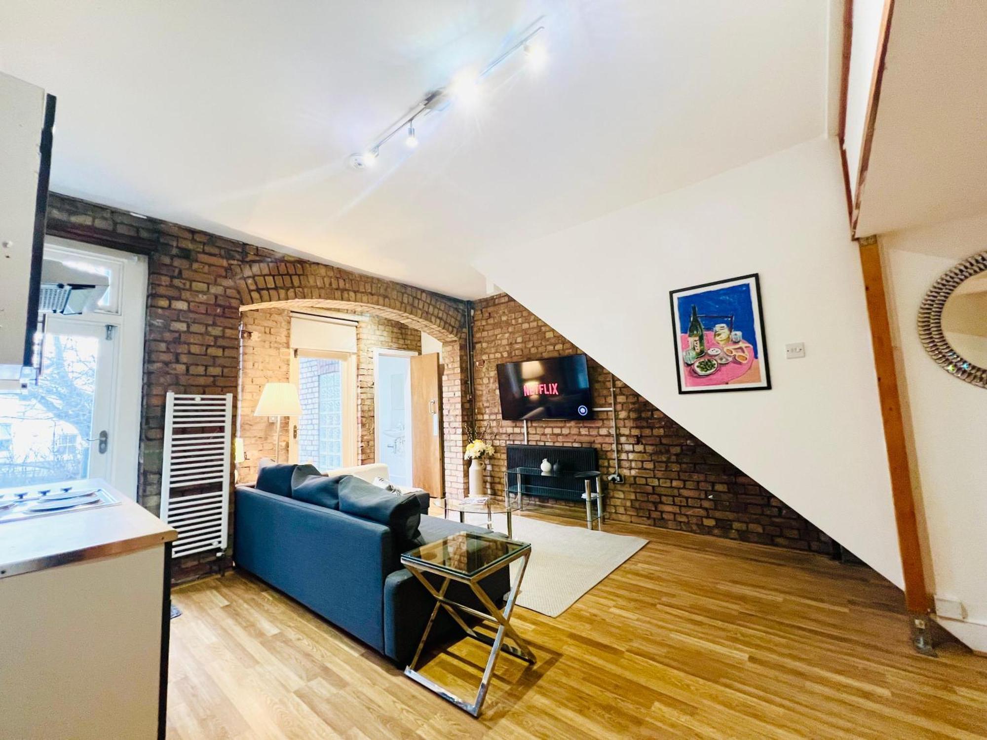 Apartment 2 Bed Garden Flat- Highgate