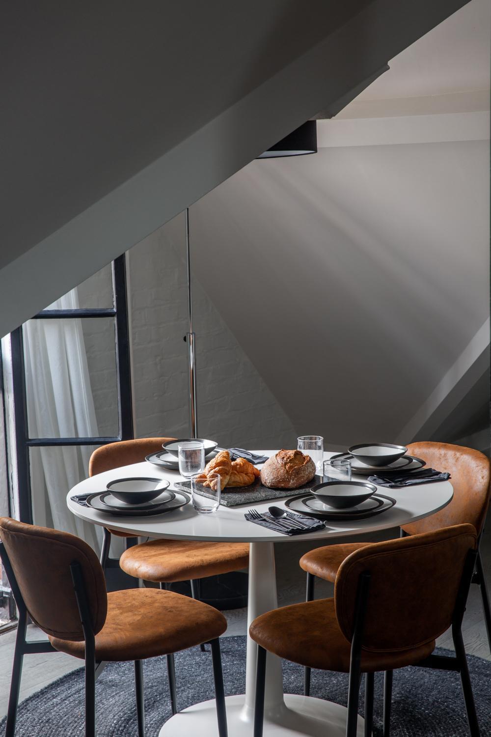Mayfair Loft Apartment! London