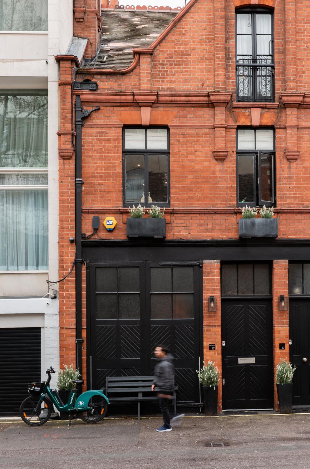 Mayfair Loft Apartment! London