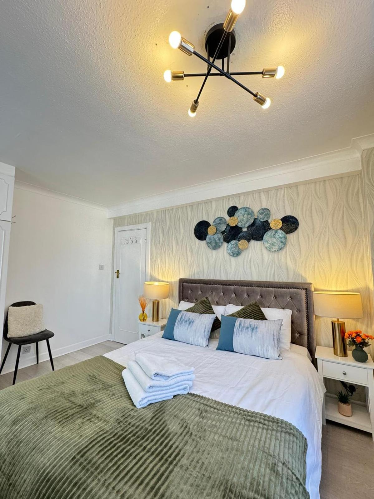 Affordable Near Oxford Street Leilighet