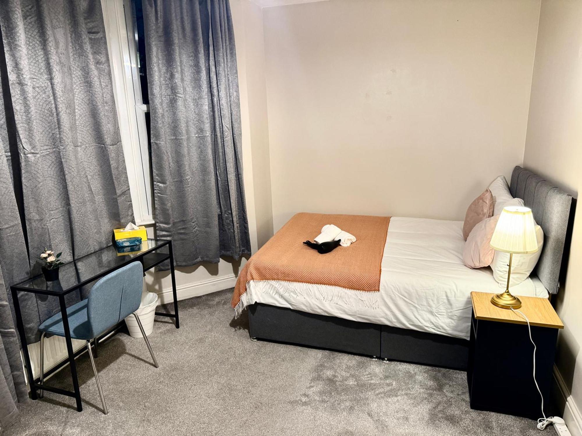Modern En-suite By Finsbury Park Station 8 Mins To King's Cross By Tube Habitación en casa particular *
