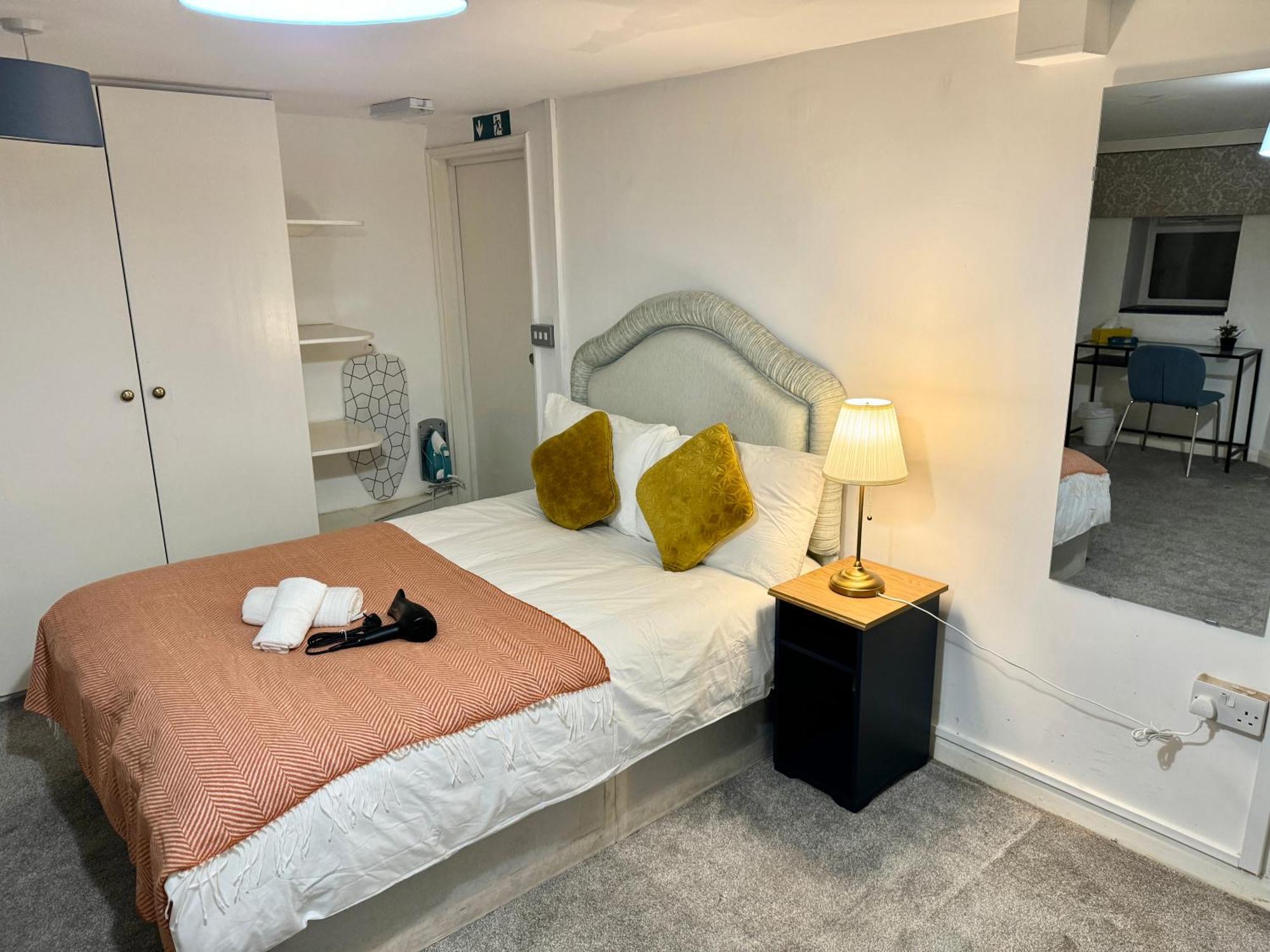 Modern En-suite By Finsbury Park Station 8 Mins To King's Cross By Tube * Londres