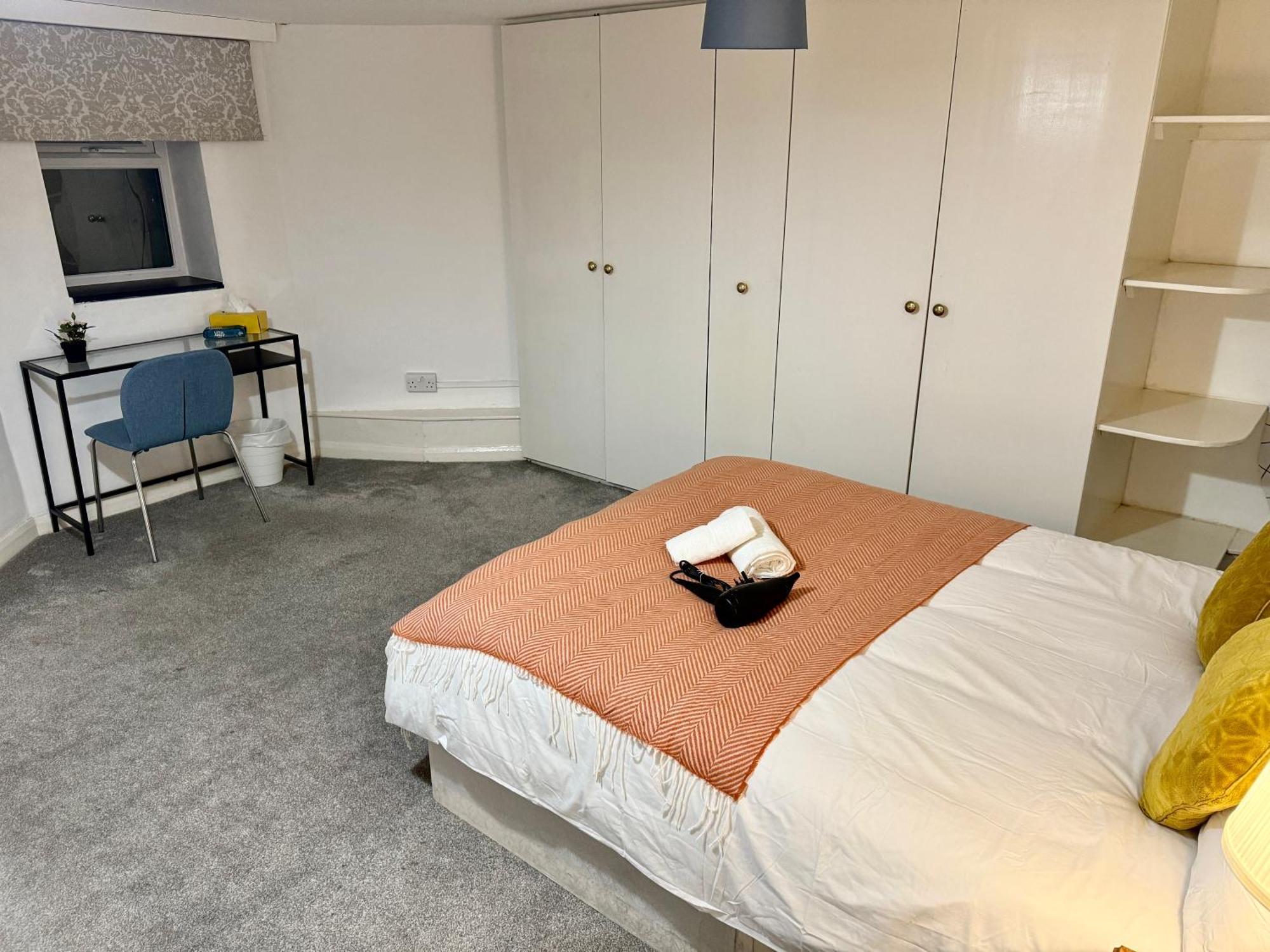 Modern En-suite By Finsbury Park Station 8 Mins To King's Cross By Tube Habitación en casa particular