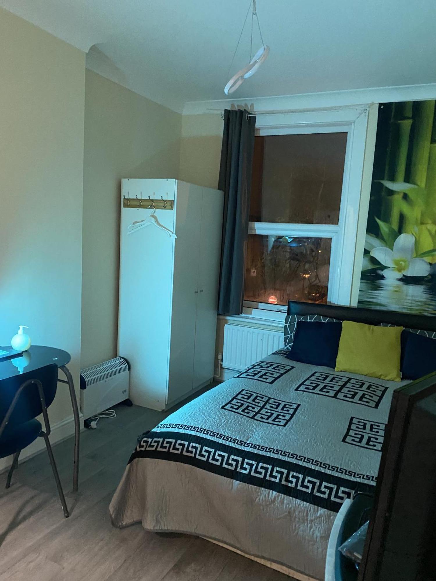 Apartment Restcity - Catford *