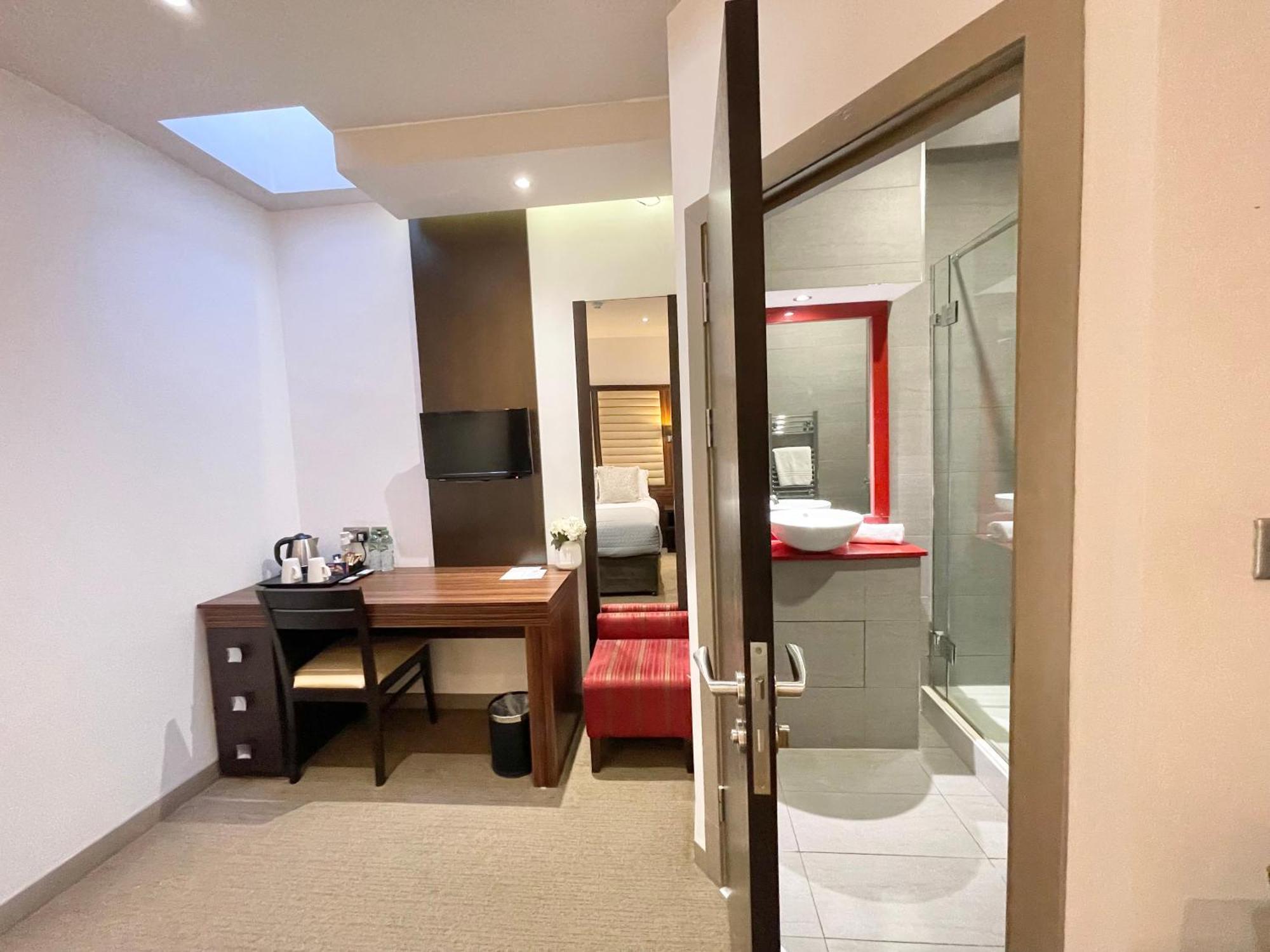 Maitrise Hotell