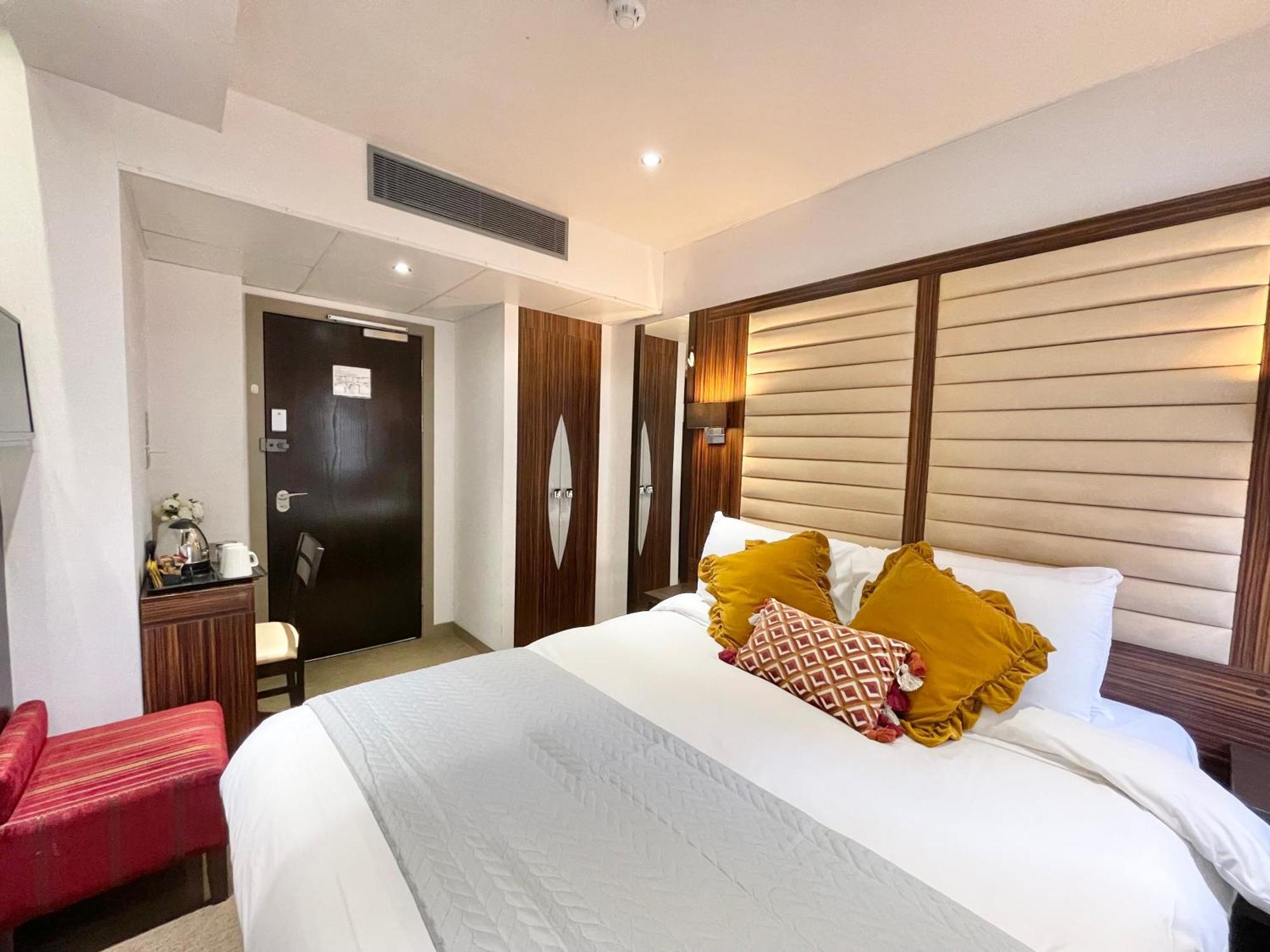 Maitrise Hotell