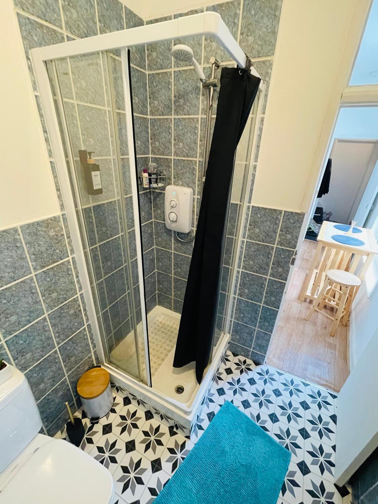 Cosy 5 Mins From Portobello Road Market - Notting Hill Gate * London