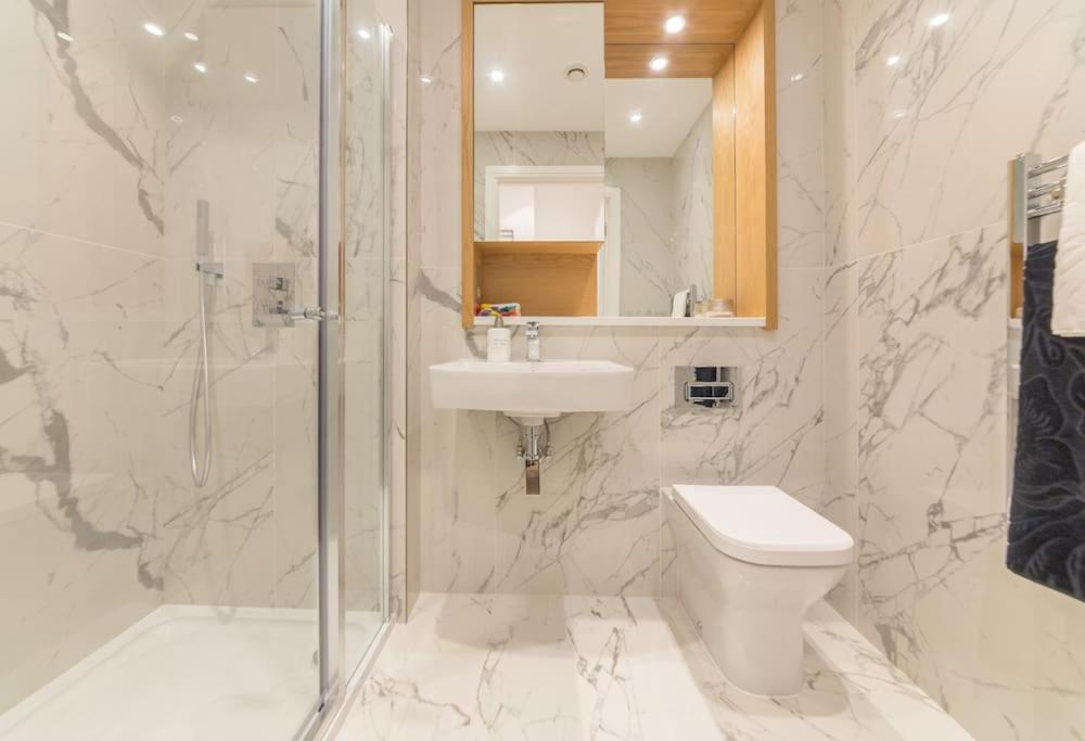 Luxury In * London