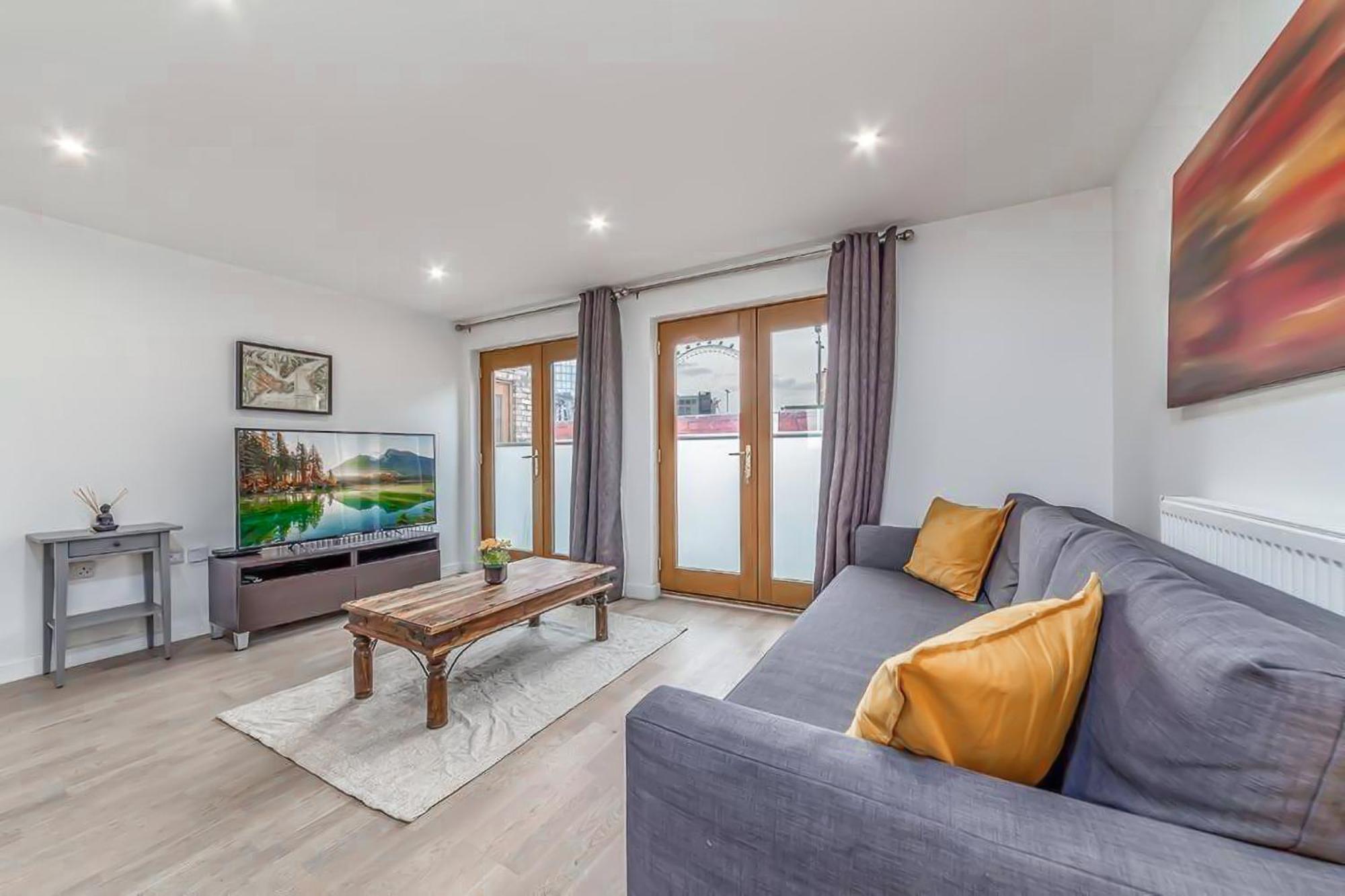 Amazing 2 Bed Bath Flat With Eye View Lm7 Apartment