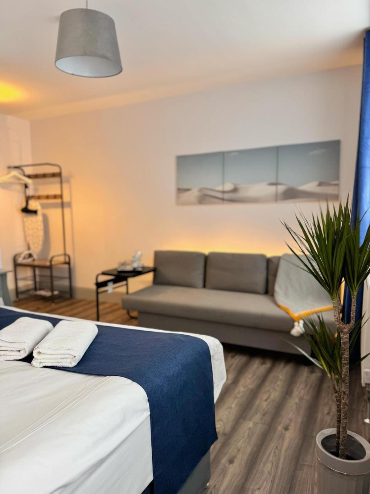 Camden Luxury Flats And En-suit * London