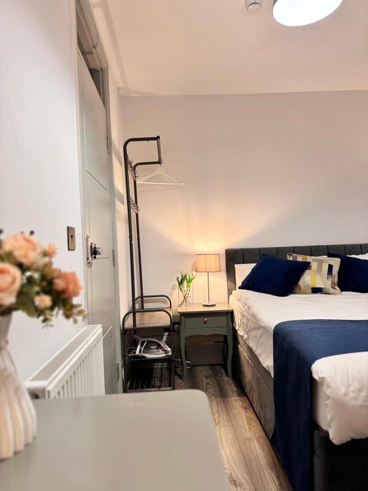 Camden Luxury Flats And En-suit Apartment