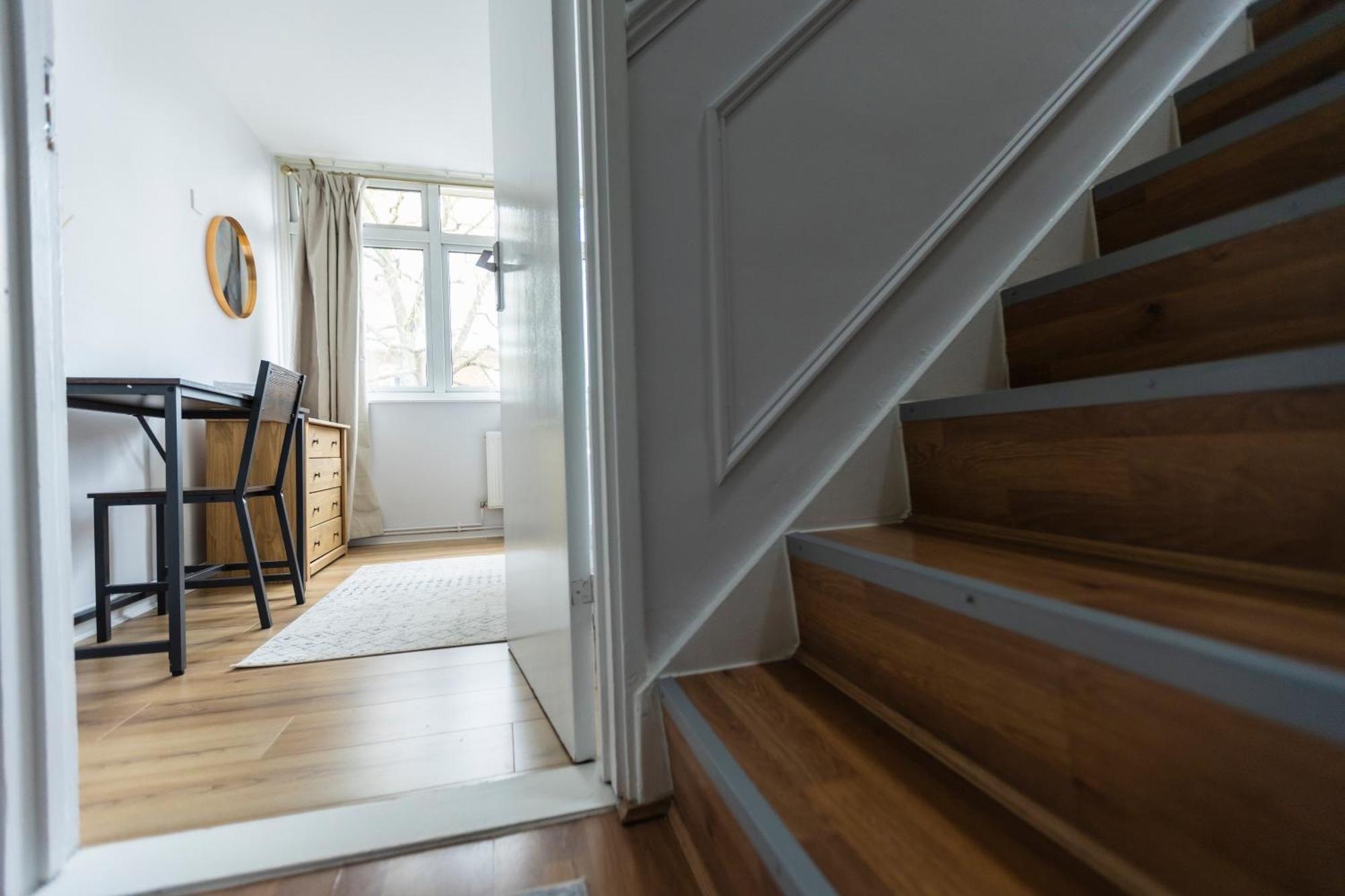 Grace House - 15 Minutes To Central Holiday home London