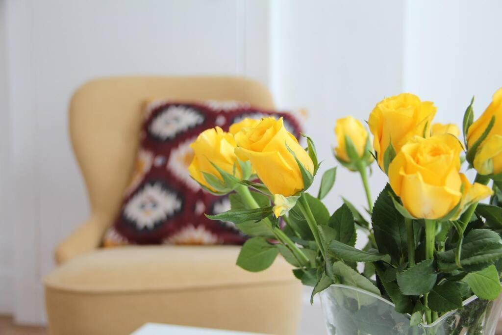 Apartment Bright Garden Studio! London